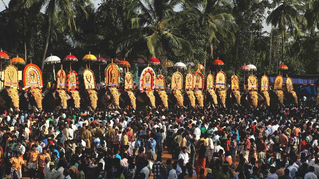 Chembuthara Pooram