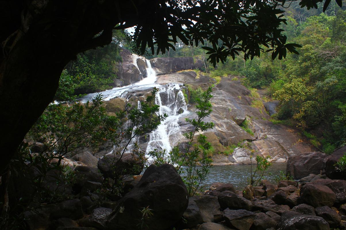 Meenmutty falls in Thiruvananthapuram