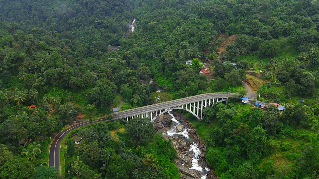 Thusharagiri Waterfall