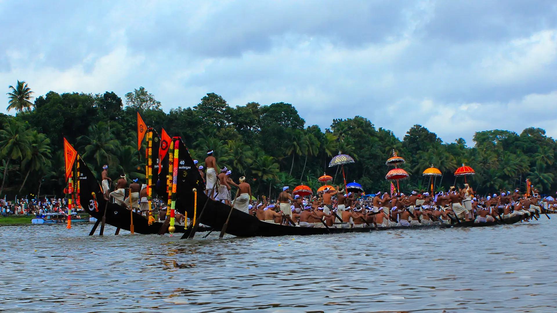 Aranmula Boat Race