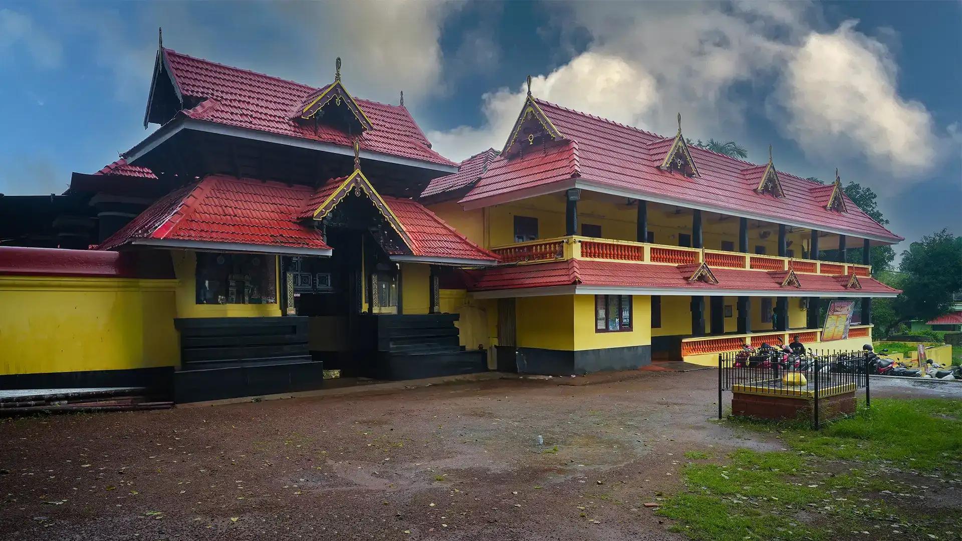 Arattupuzha Temple