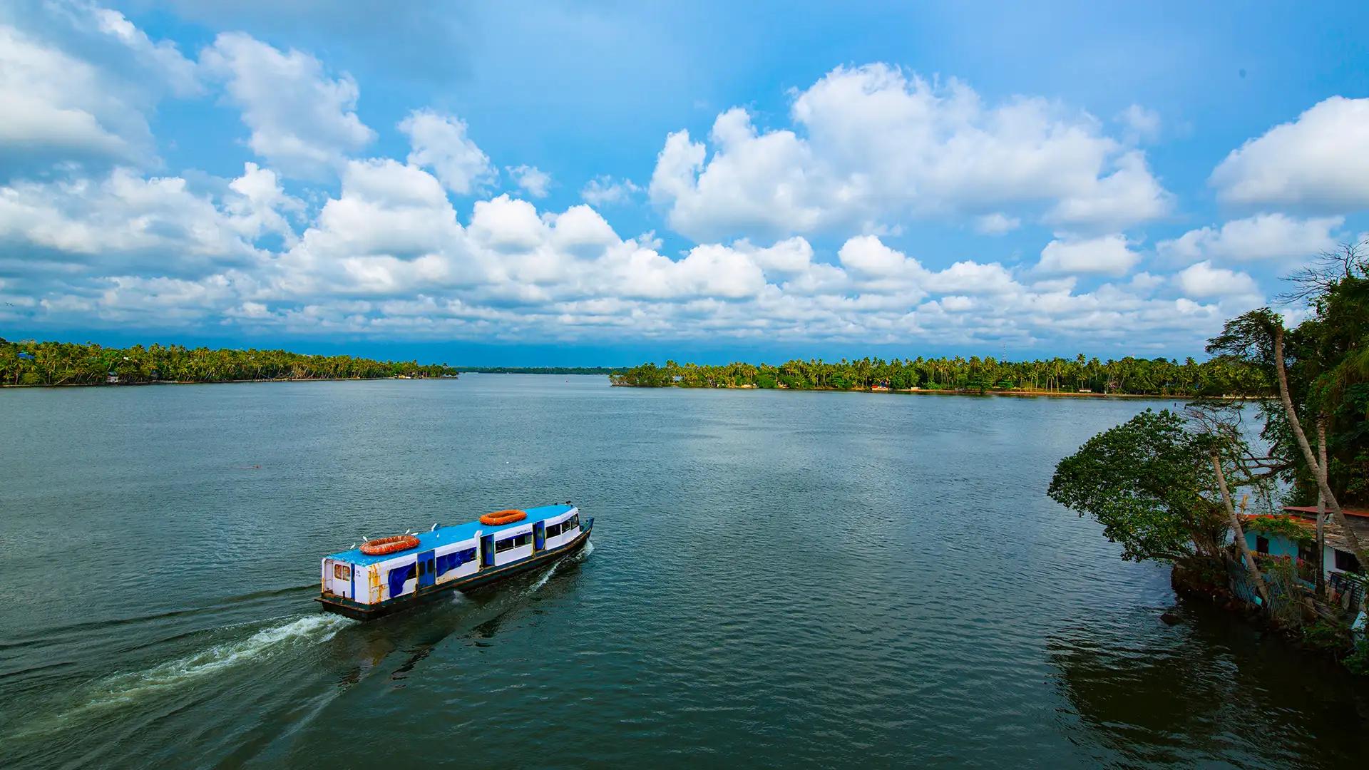 Ashtamudi Lake