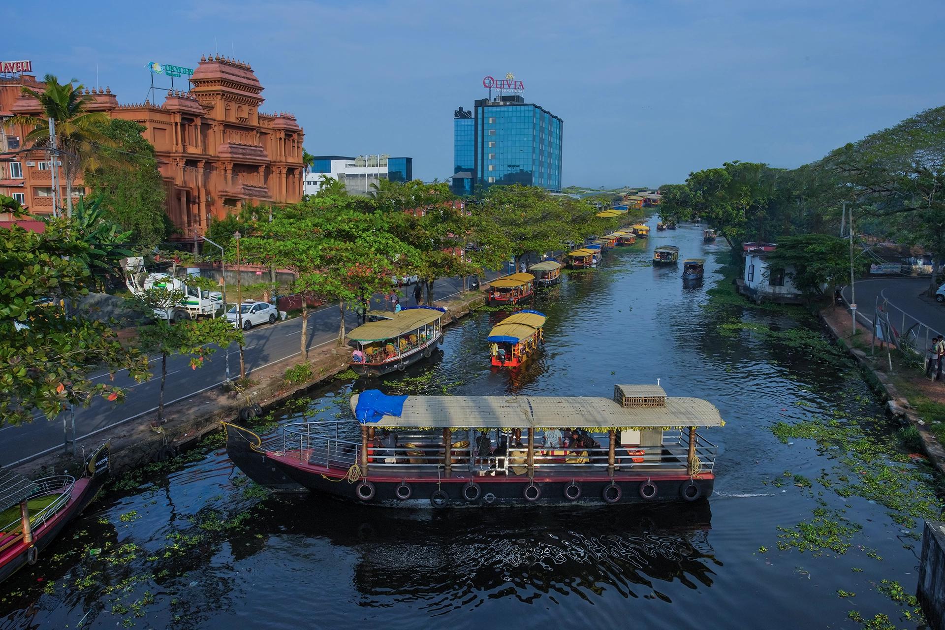 Canal Cruise in Alappuzha