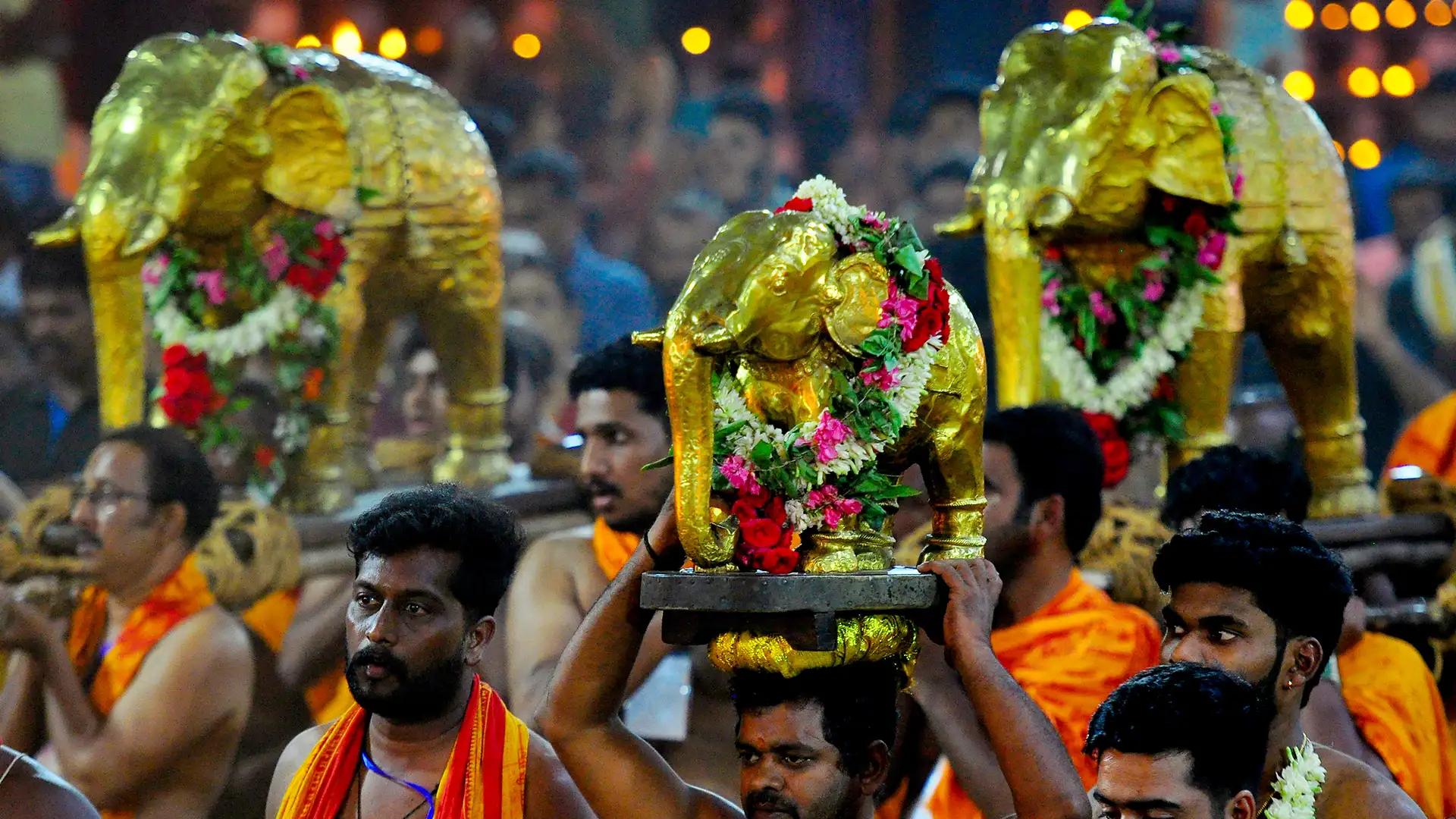 Ezhara Ponnana @ Ettumanoor Temple