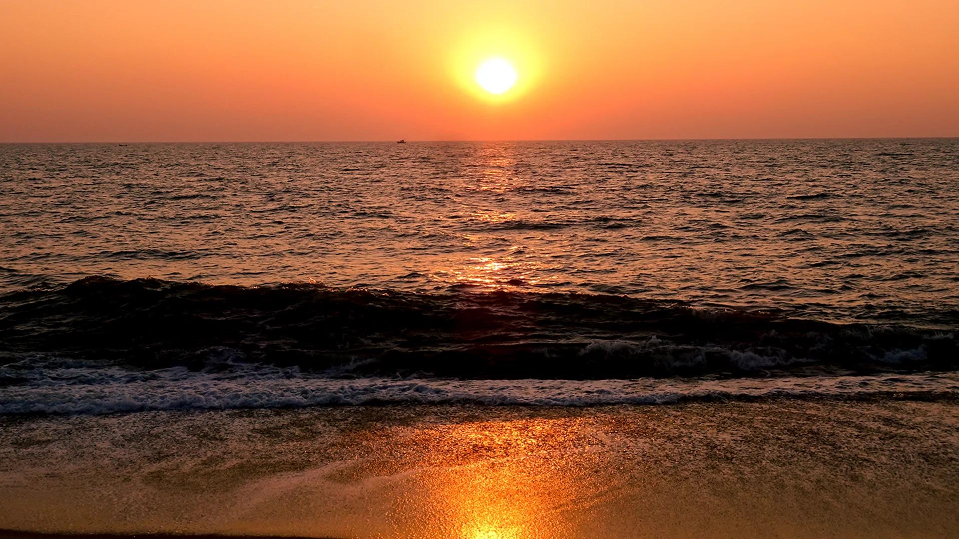 Kanwatheertha Beach