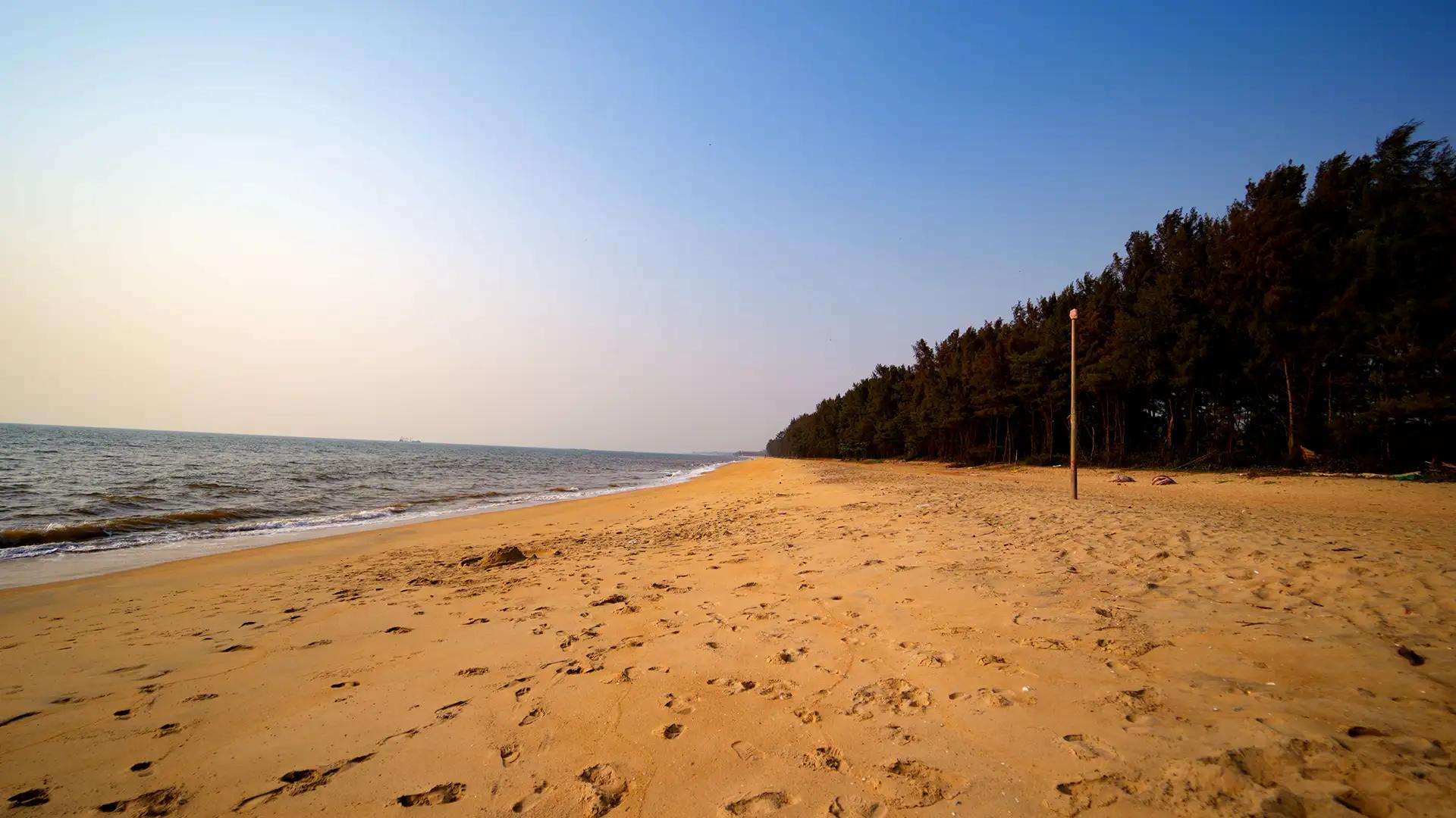 Kanwatheertha Beach