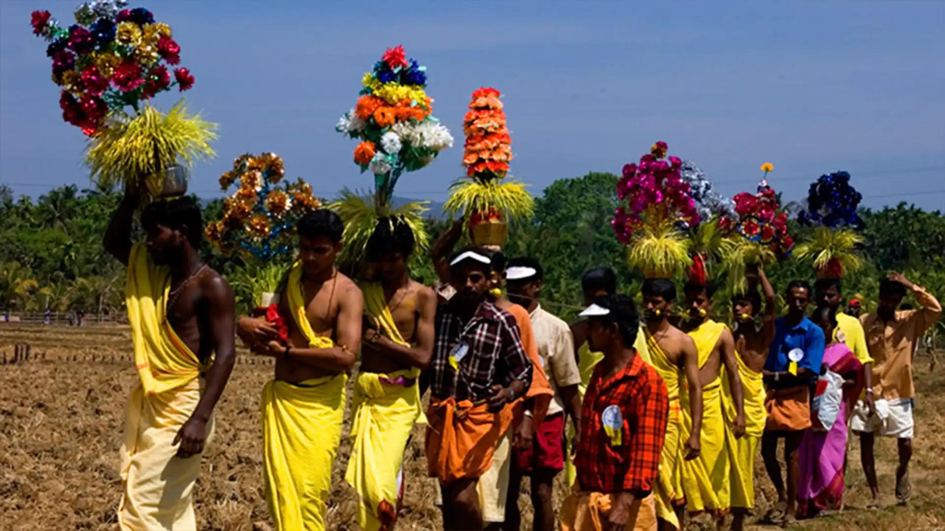 Kavadiyattam