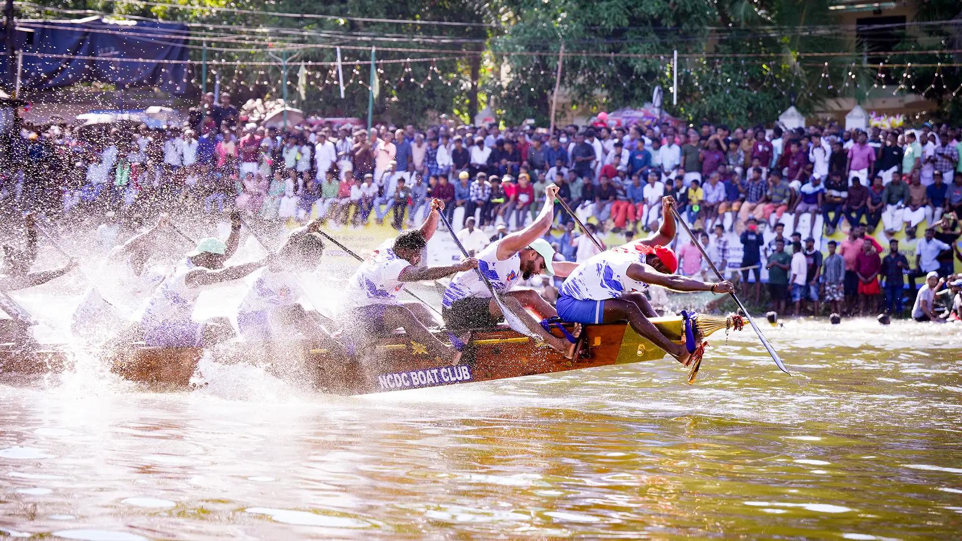 Thazhathangadi Boat Race