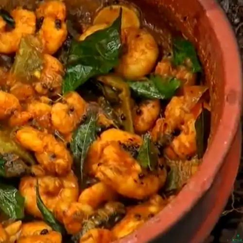 Chemmeen Kari or Prawn Curry