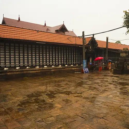 Irinjalakuda Sree Koodalmanikyam Temple