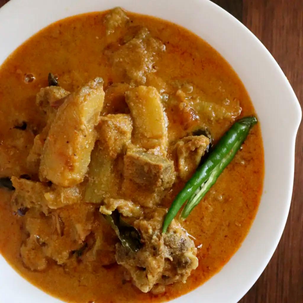 Kaya Attirachi Curry