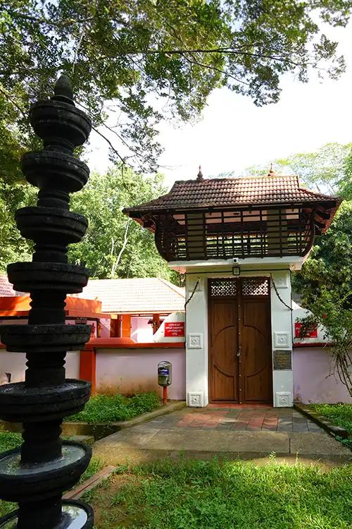 Alapra Thacharikkal Bhagavathi Temple