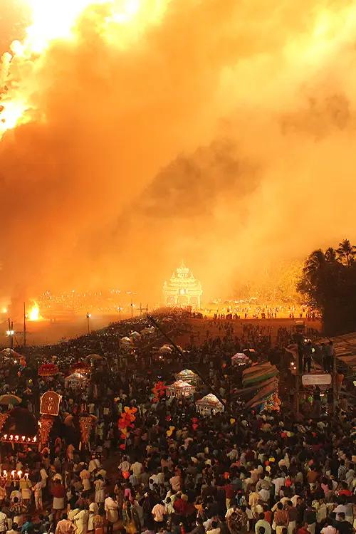 Arattupuzha Pooram Fireworks