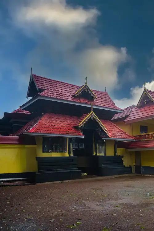 Arattupuzha Temple