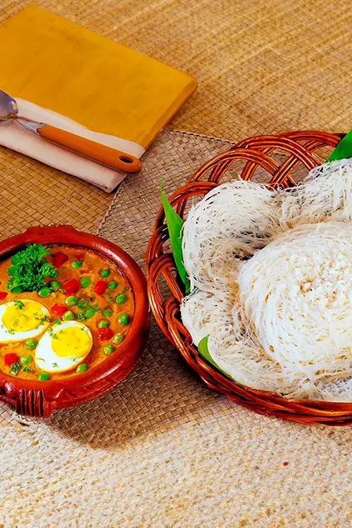 Idiyappam and Egg roast