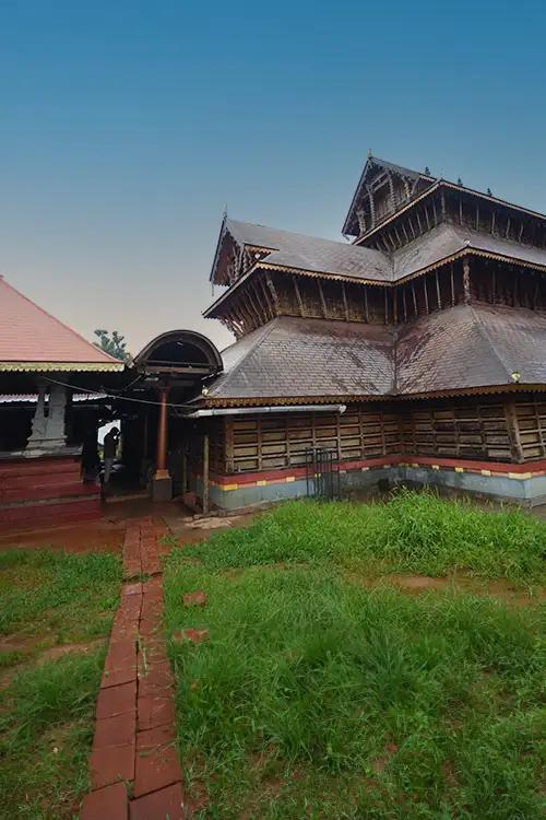 Sree Mahalingeswara Temple