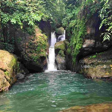 Kadavupuzha Waterfall