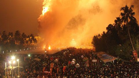 Arattupuzha Pooram Fireworks