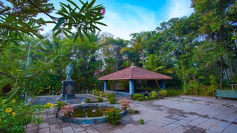 Thakazhi Museum and Smritimandapam, Alappuzha