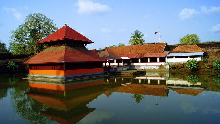 Ananthapura Lake Temple, Kasaragod