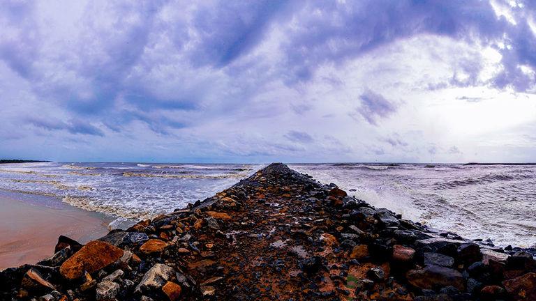 Azhithala Beach, Kasaragod