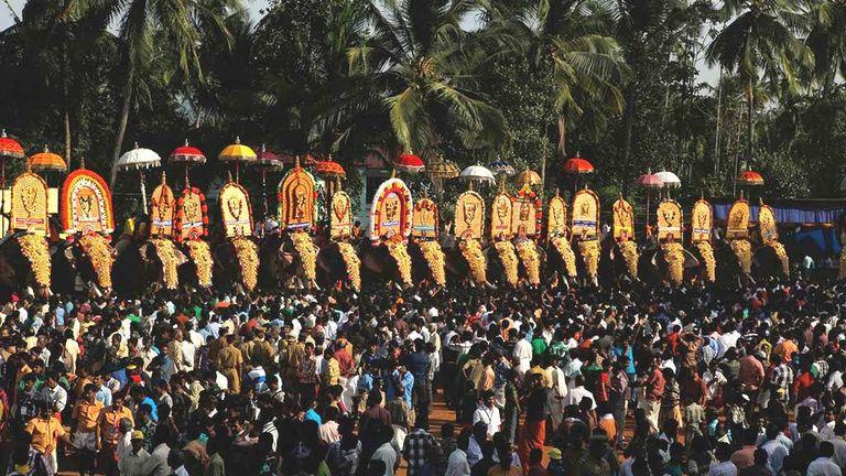 Chembuthara Pooram