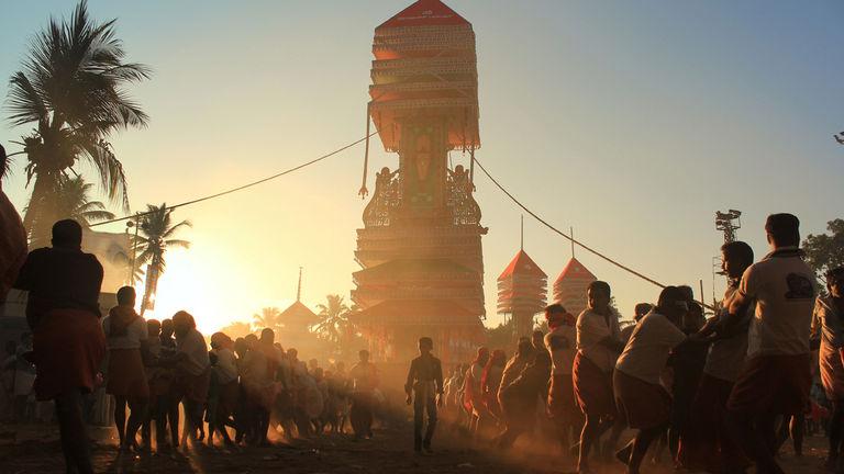 Kettukazhcha procession at Chettikulangara