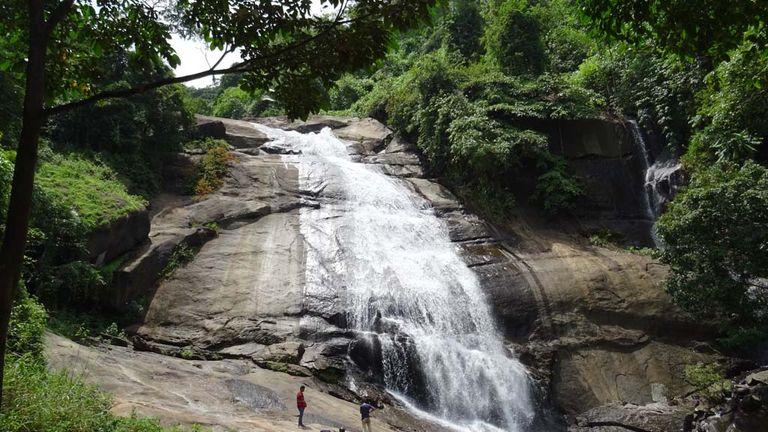 Thusharagiri Waterfalls | Thusharagiri