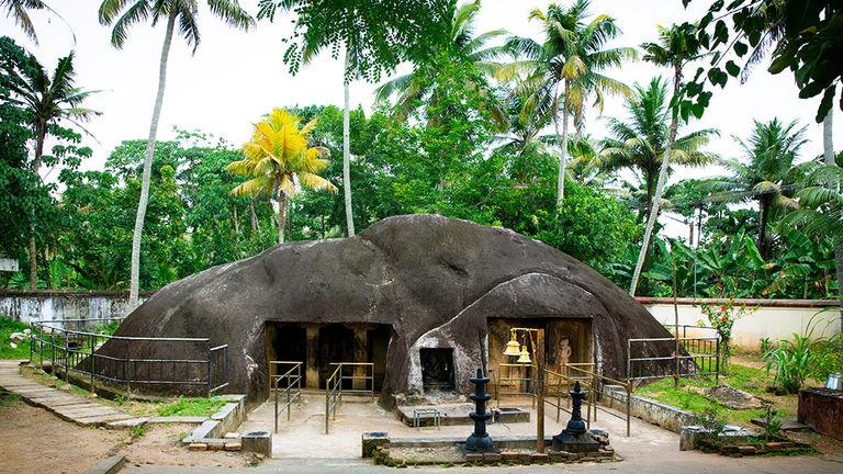 Vizhinjam Cave Temple, Thiruvananthapuram