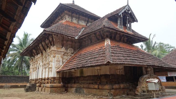 Ongallur Taliyil Shiva Temple, Pattambi, Palakkad 