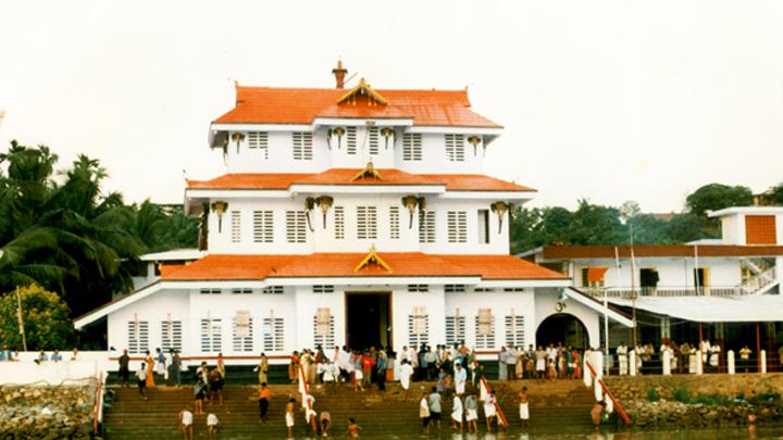 Parassinikadavu Sri Muthappan Temple, Kannur 