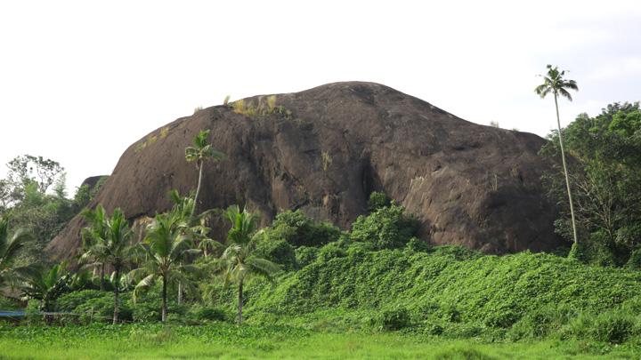 Thekkekudi Cave Temple, Pathanamthitta, Kerala 