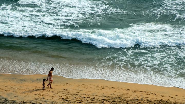 Varkala Beach, Thiruvananthapuram 