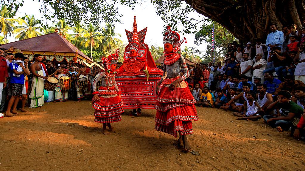 Andalur Kavu Theyyam 