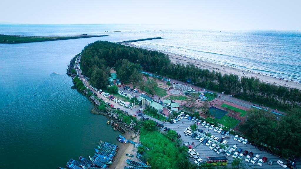 Padinjarekkara Beach 