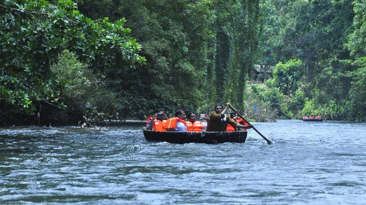 Coracle Rafting or Bowl Boat Riding at Konni Eco-tourism Centre at Pathanamthitta 