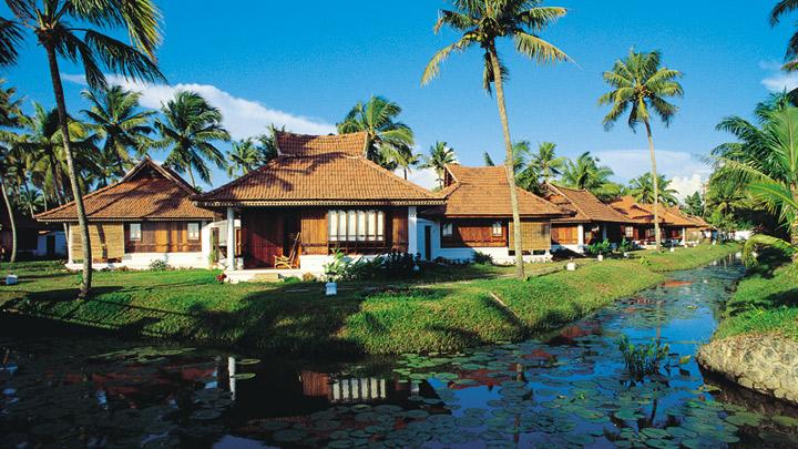 Best five star hotel in Kerala - Kumarakom Lake Resort 